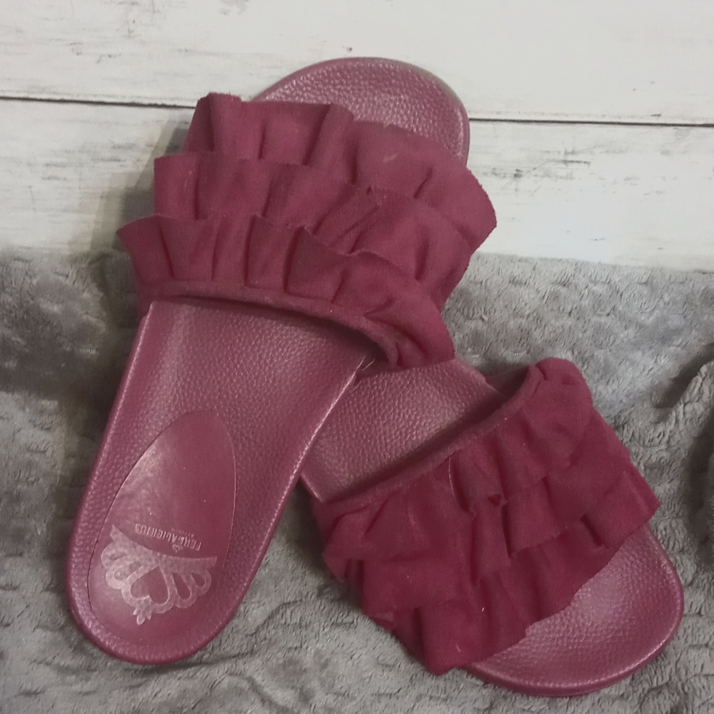 Fergalious😻 size 10  slide SaNdaL